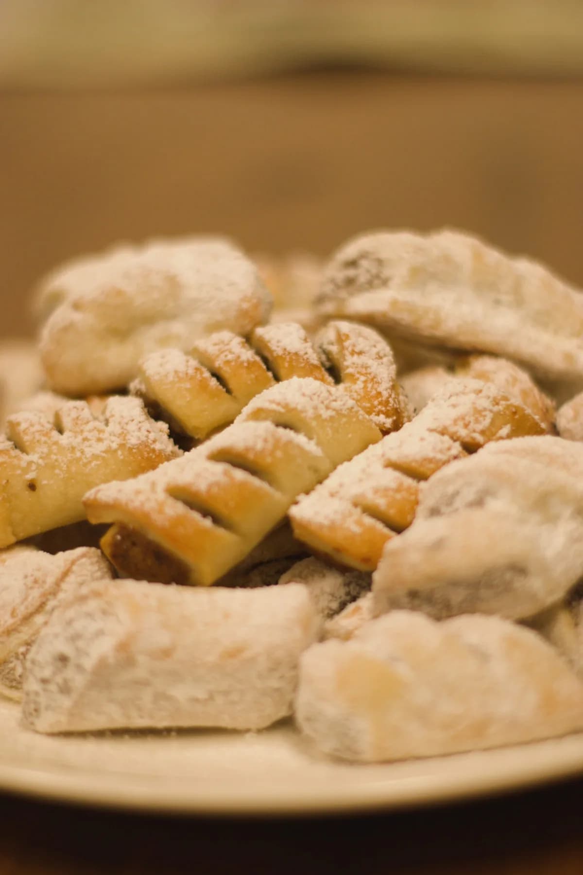 Powdered Walnut Fingers